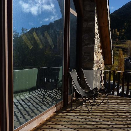La Borda Del Zarrastiecho Villa Sallent De Gallego Ruang foto